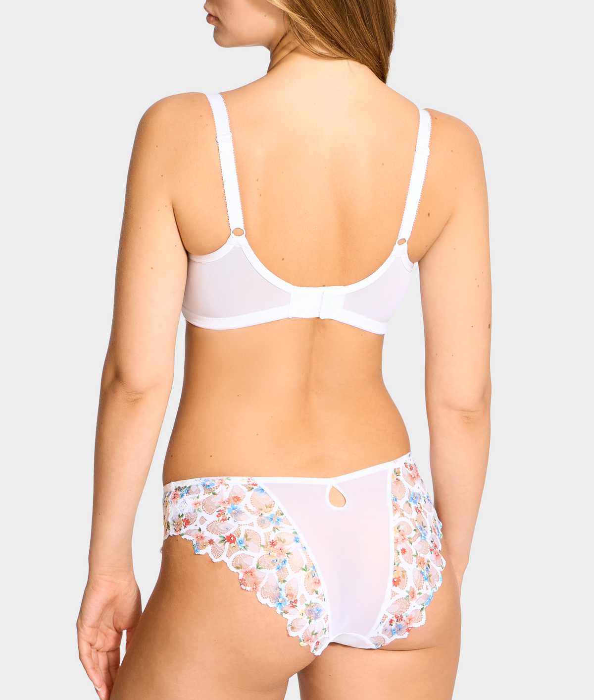 Allure Brief
