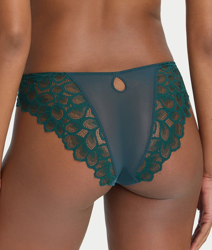 Allure Brief