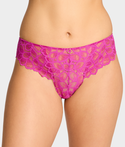 Allure Brief
