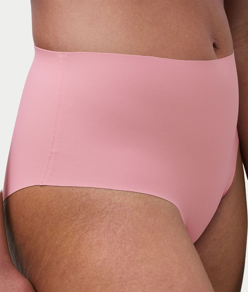 Defi Seamless Brief