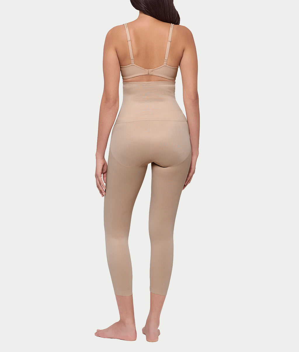 Show Stopper High-Waist Shaping Capri Leggings