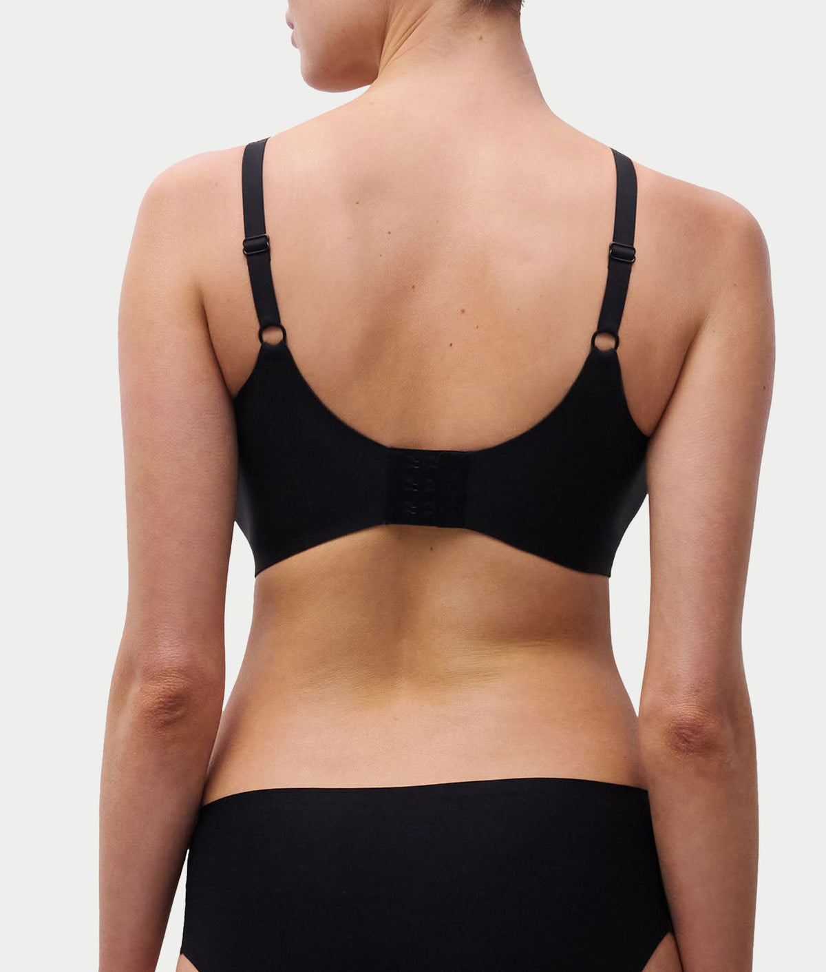 SoftStretch Power V-Neck Wire-Free Bra