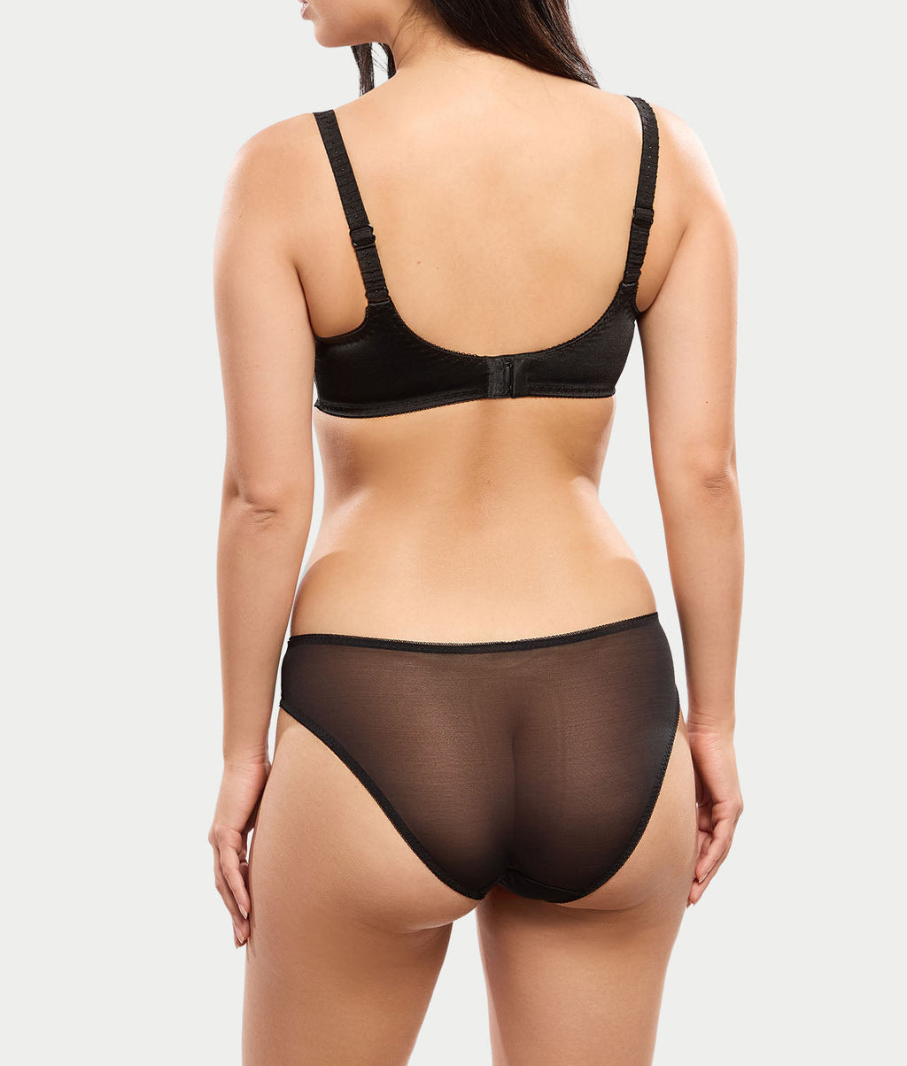 Amour Brief