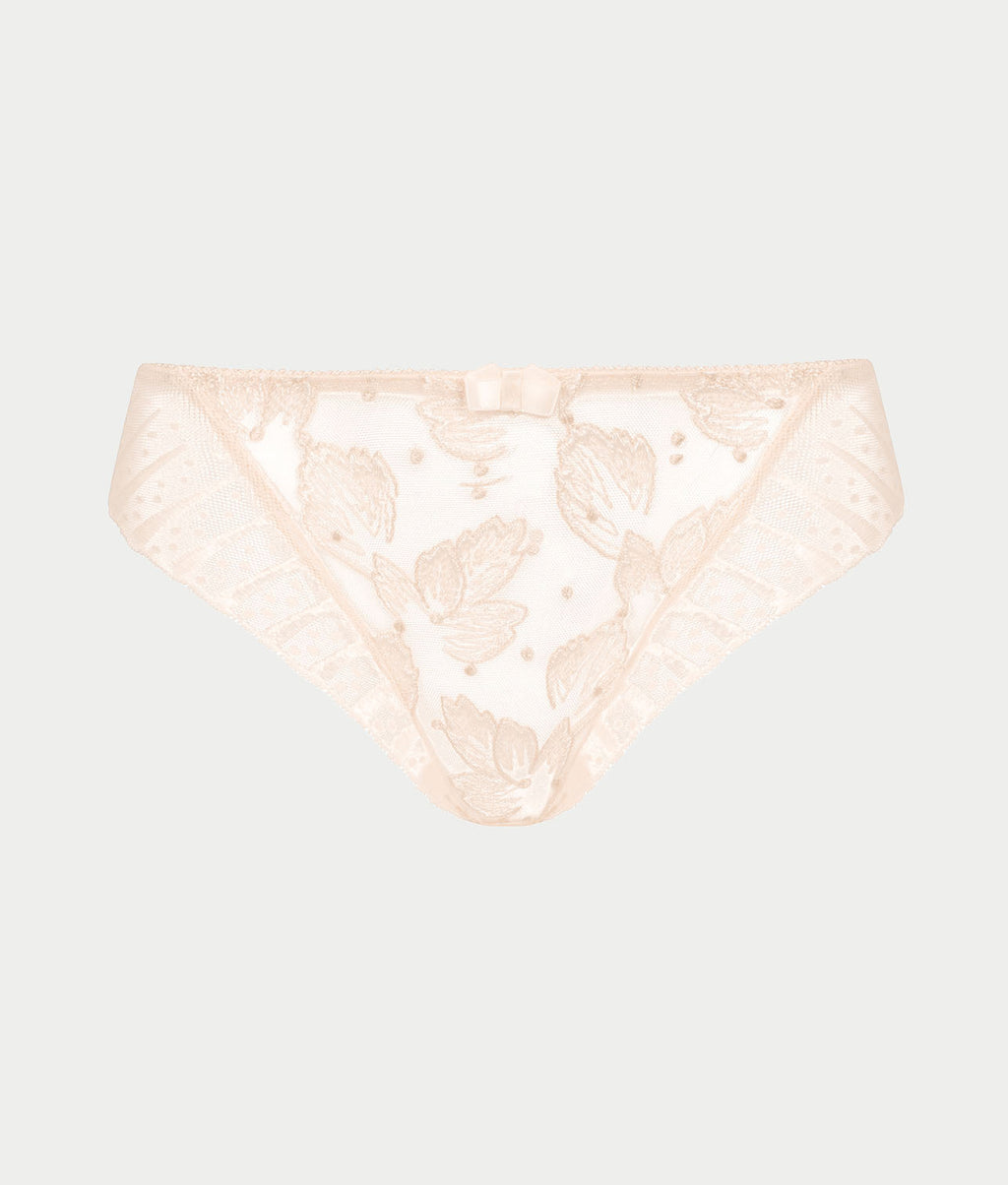 Amour Brief