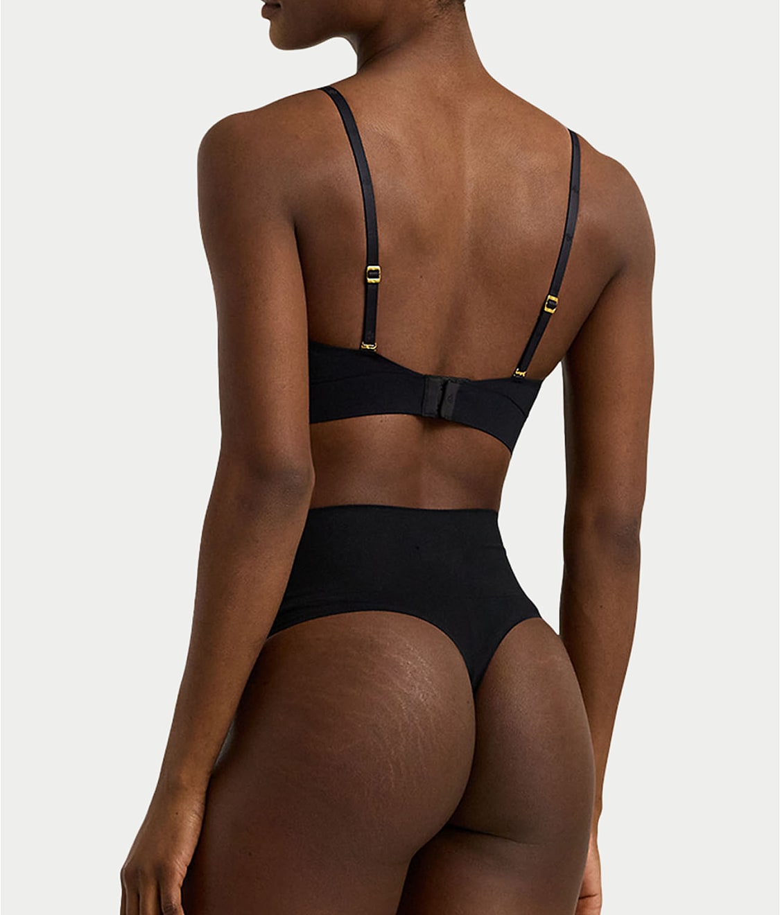 Luxe Smoothing High-Waist Thong