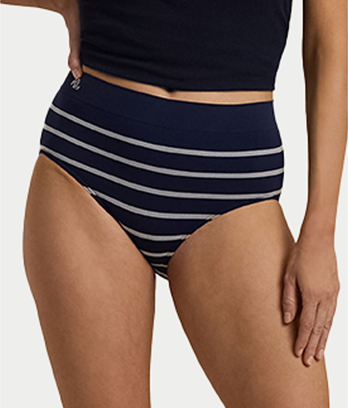 Seamless Brief