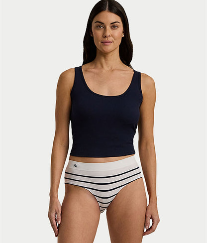Seamless Brief
