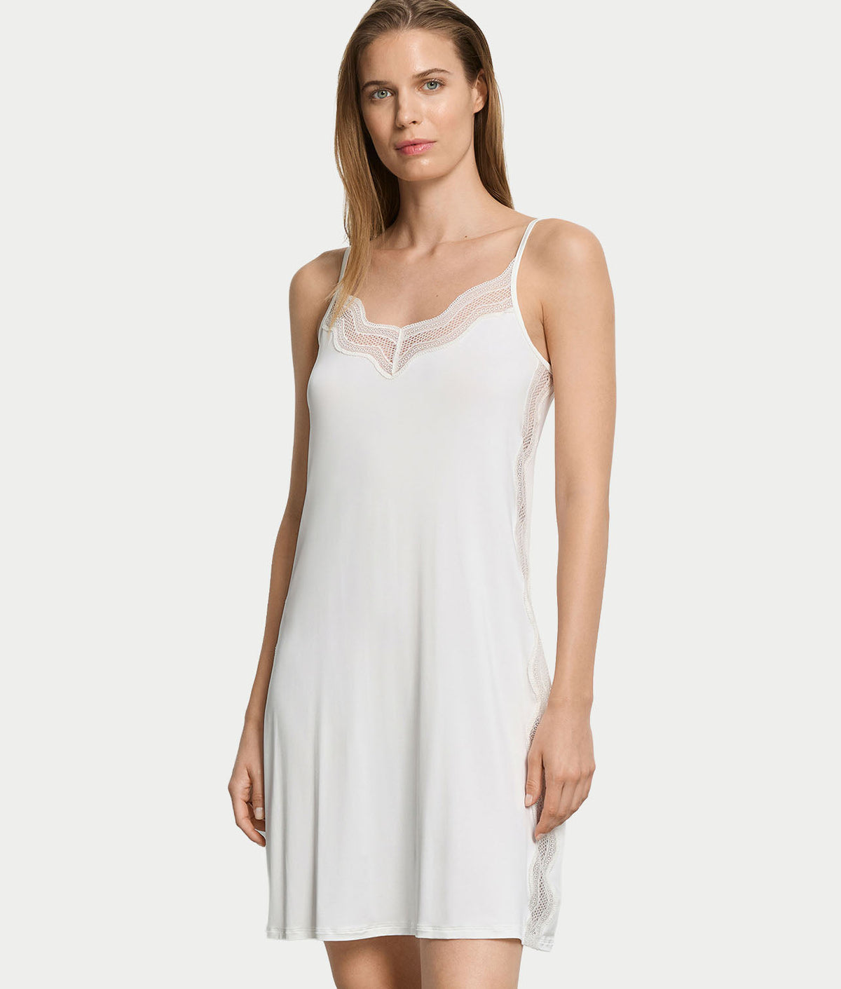 Cira Lace Bodydress