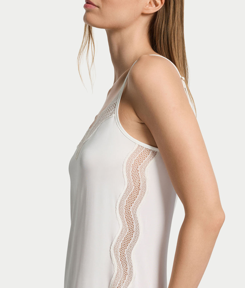 Cira Lace Bodydress