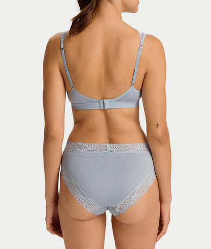 Cotton Delight Hi-Cut Brief