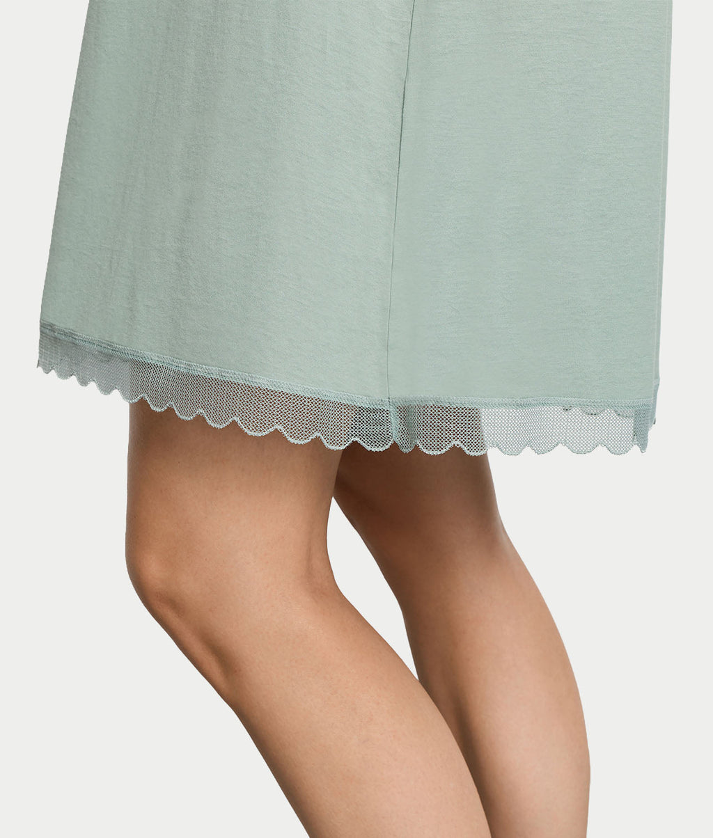 Inaya Scalloped Lace Cotton Nightgown