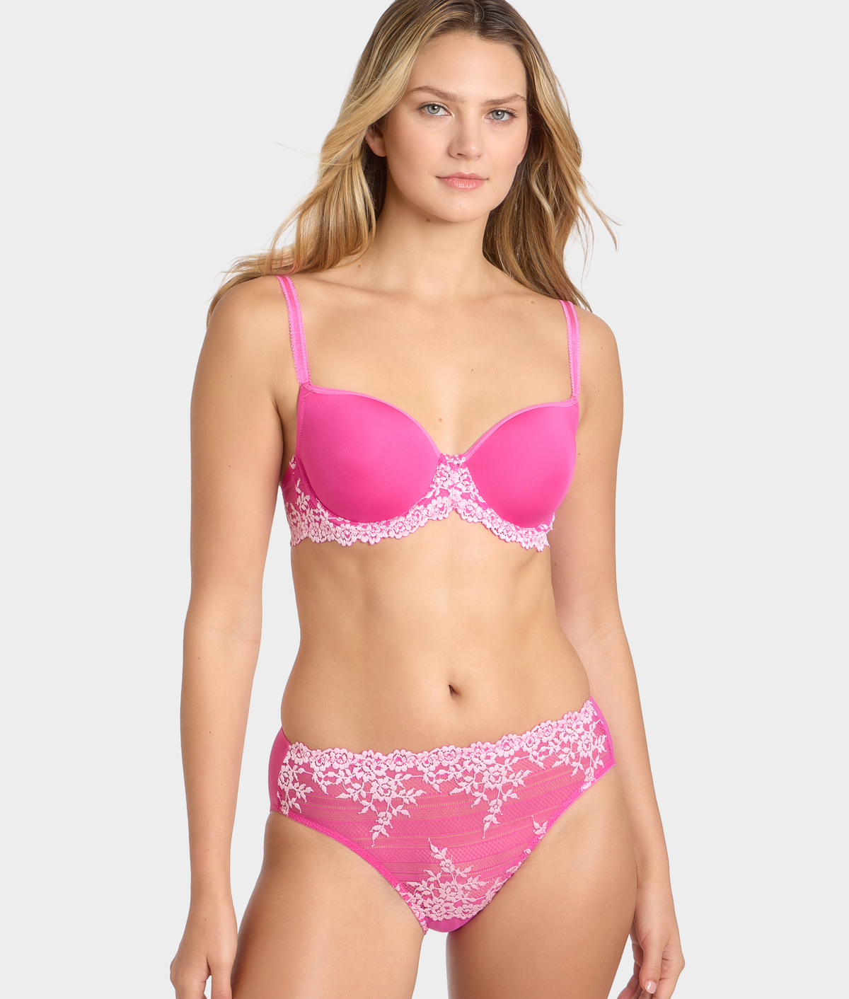 Embrace Lace T-Shirt Bra