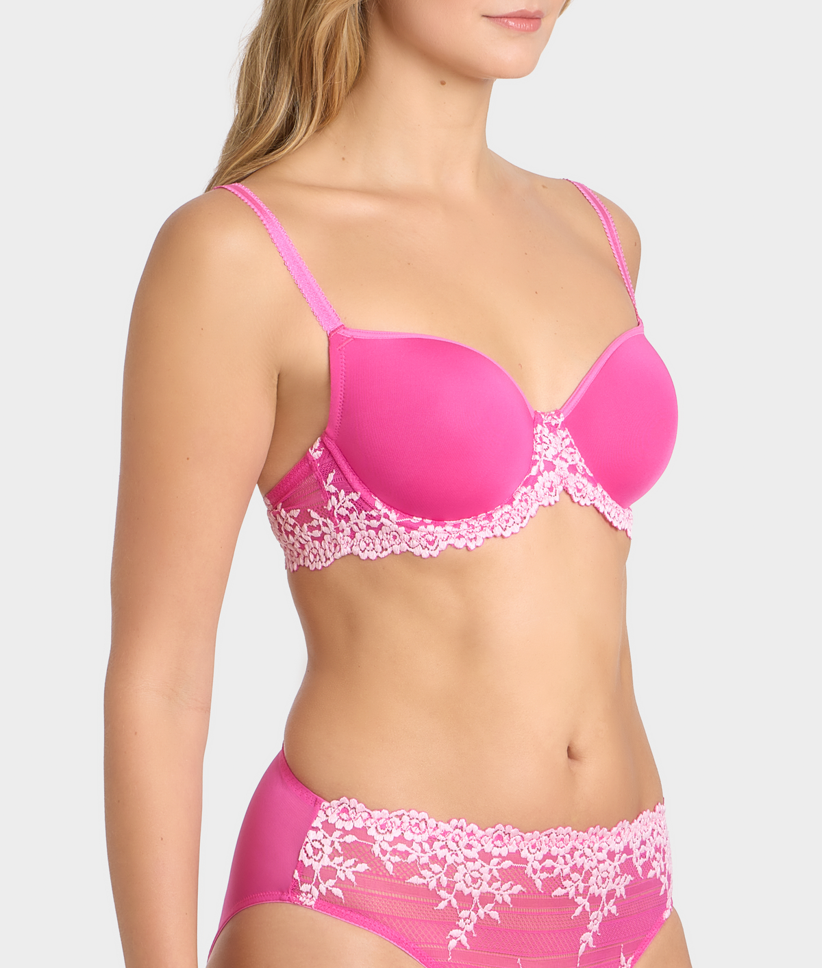 Embrace Lace T-Shirt Bra
