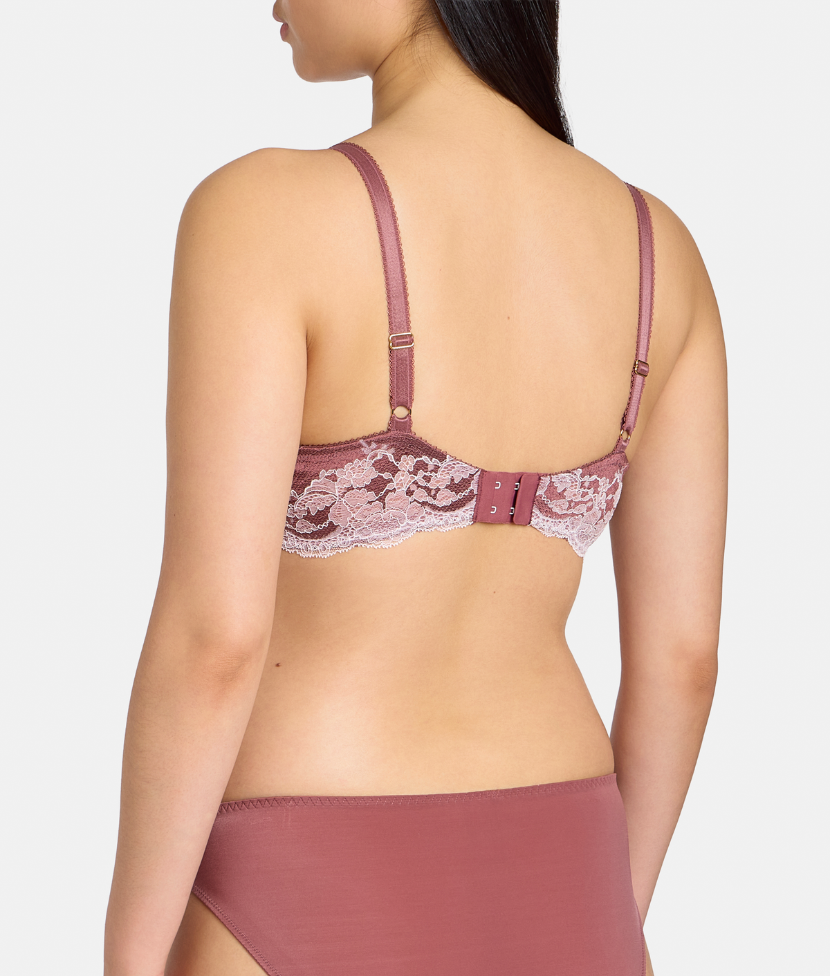 Modern Affair Plunge Bra