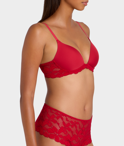 Feeling Famous Wire-Free Push-Up Bra