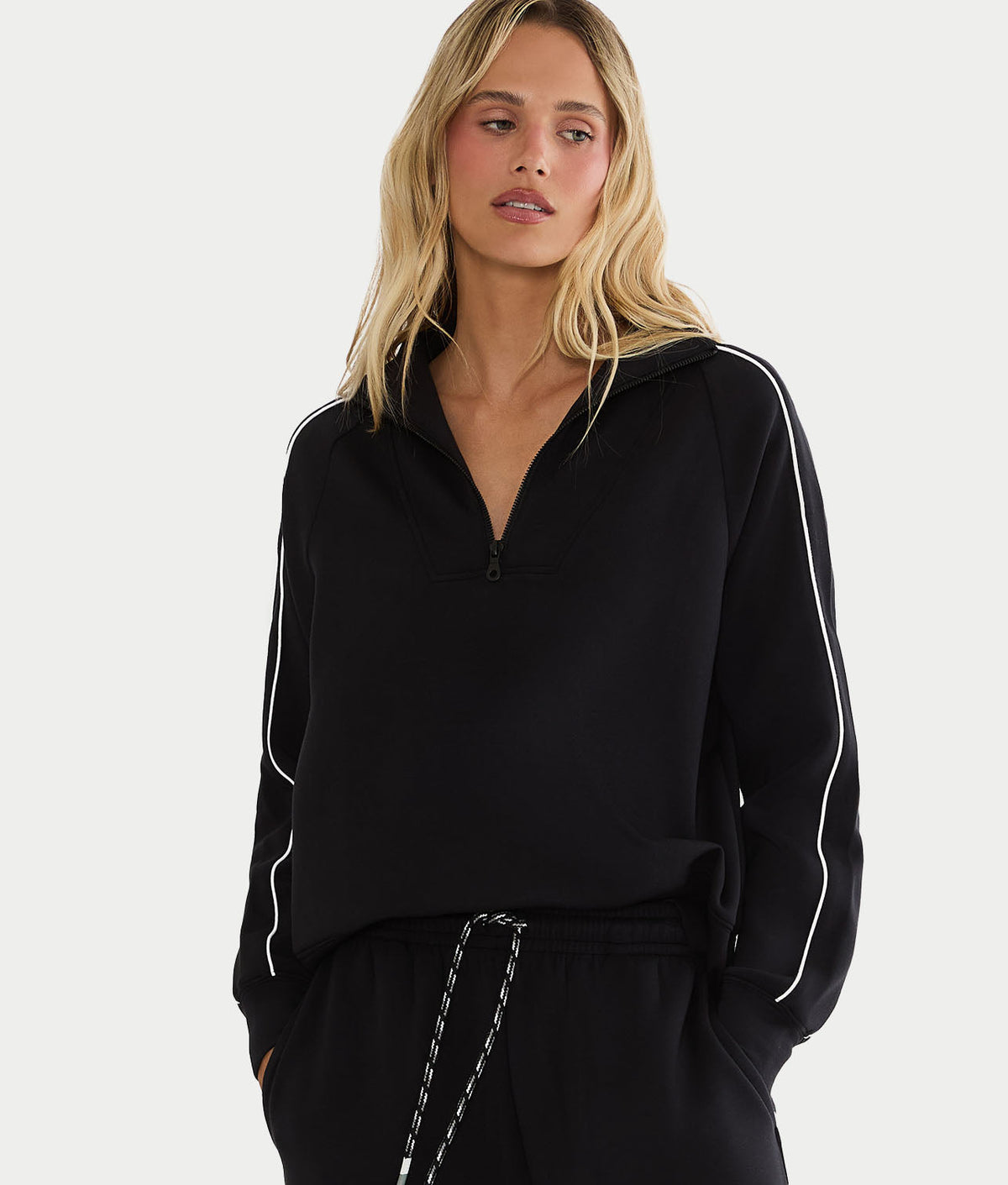 Mara Pullover Sweatshirt