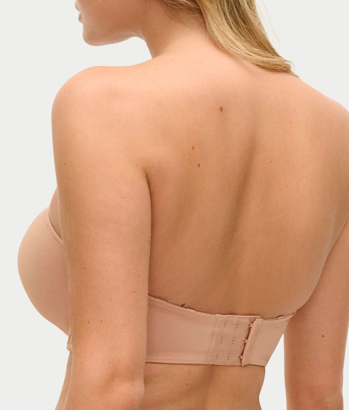 Aura Strapless Bra