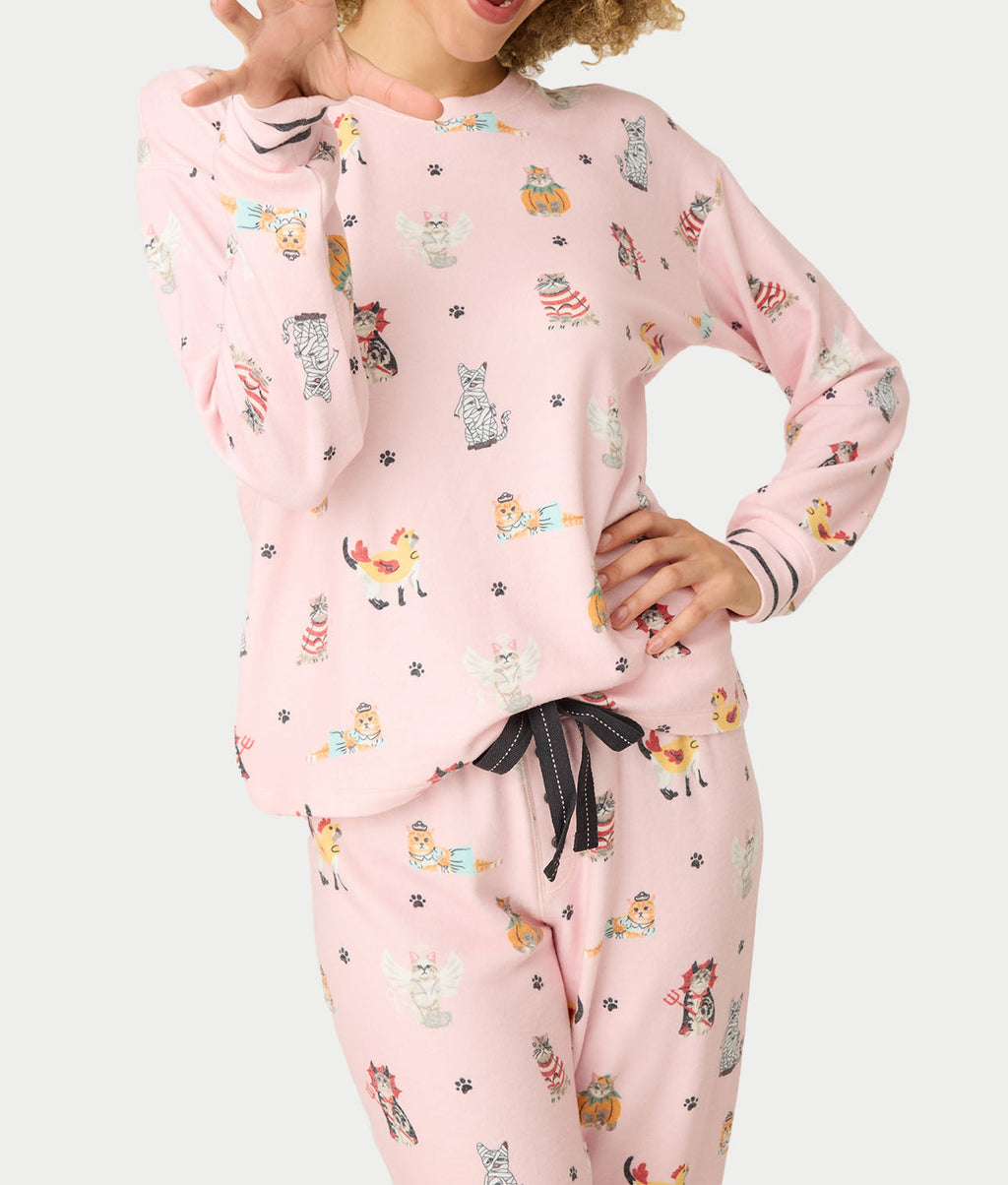 Feline Spooky Halloween Cat Knit Pajama Set
