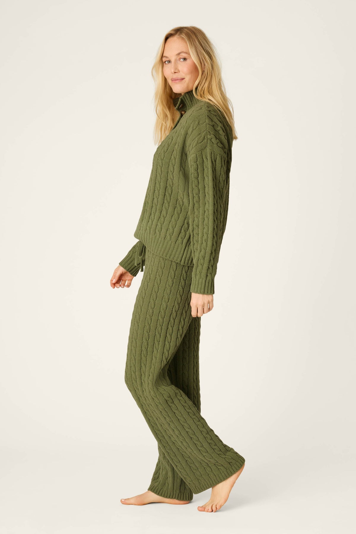 Cozy Chenille Cable Knit Olivine Pullover Lounge Set