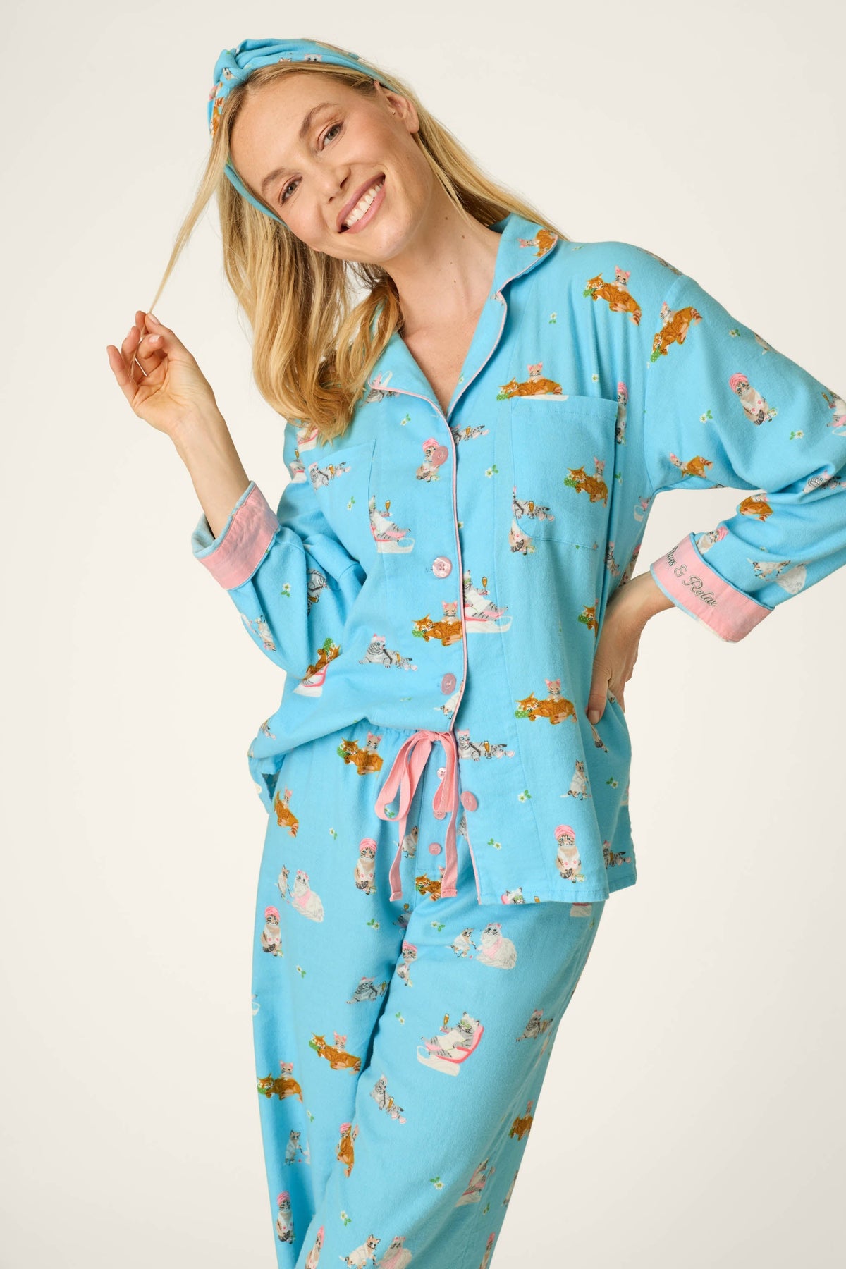 Pampered Cat Print 3-Piece Flannel Pajama Set