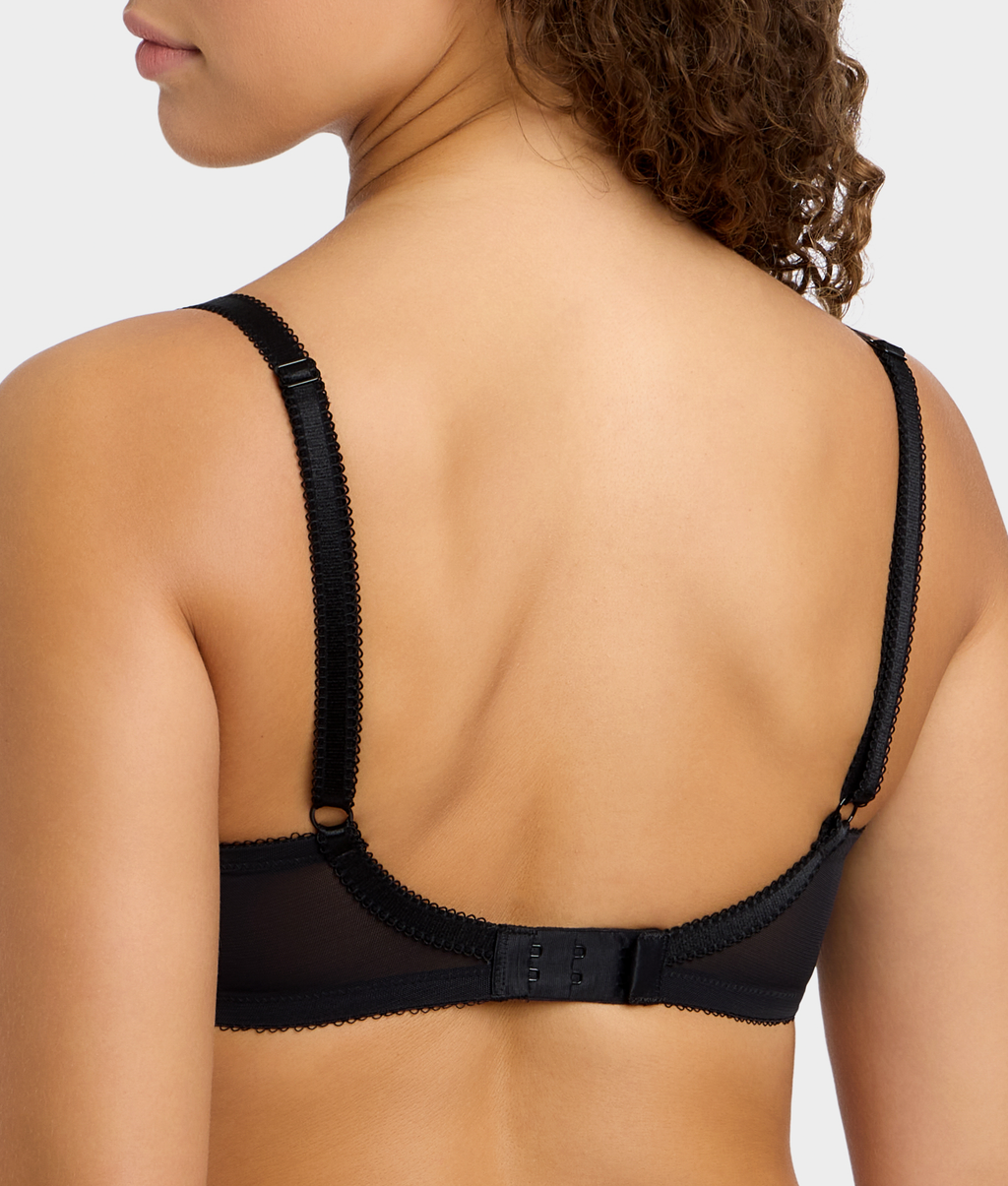 Spot-Light Plunge Bra