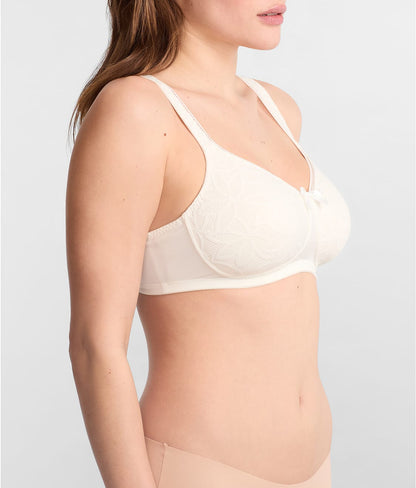 Selena Mastectomy Wire-Free Lace Bra