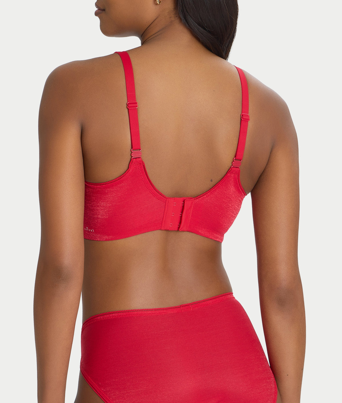 Everyday Essential Shimmer Unlined Plunge Bra