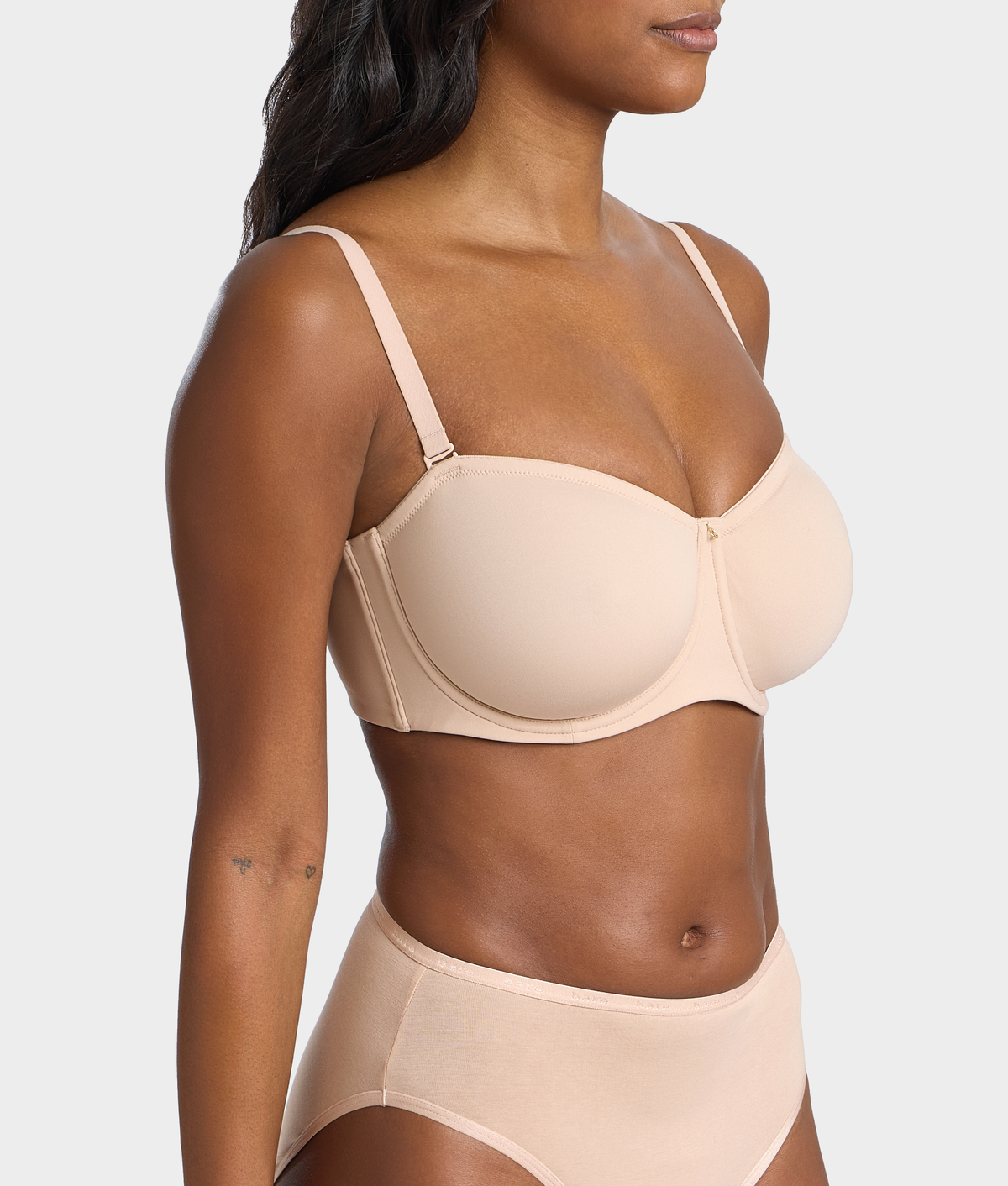 The Absolute Minimizer Strapless Bra