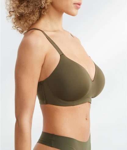 The Favorite Wire-Free Smoothing T-Shirt Bra