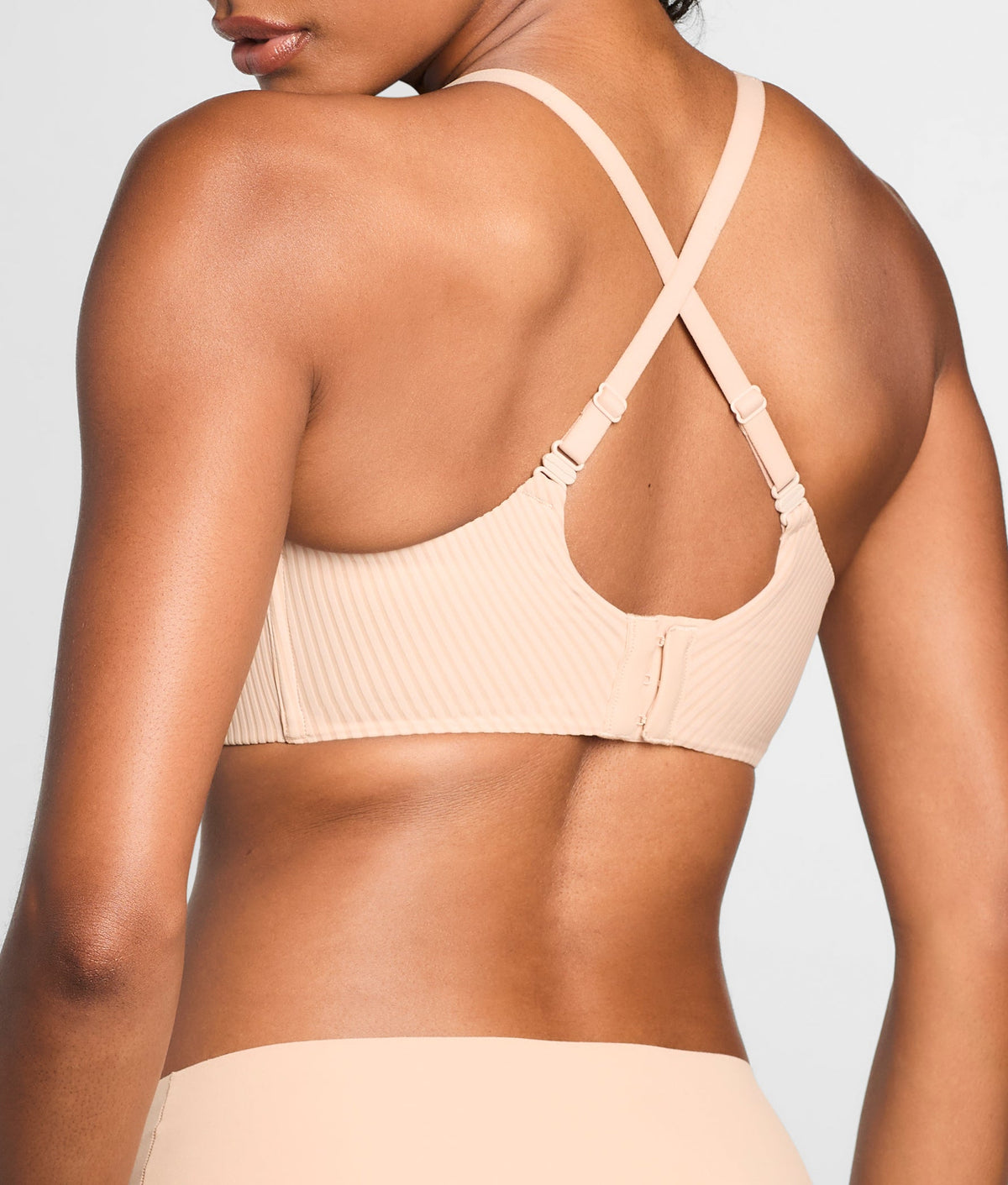 The Favorite Wire-Free Smoothing T-Shirt Bra