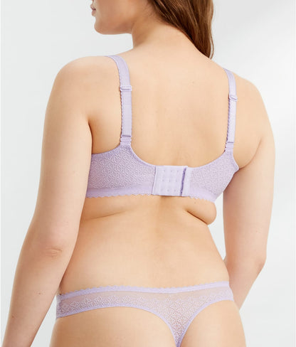 The Push-Up Without Padding Bra