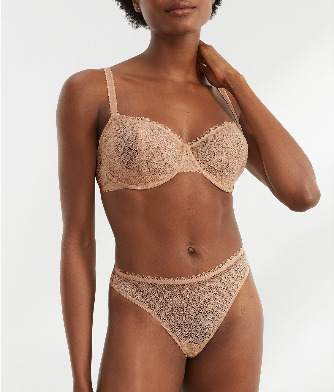 The Push-Up Without Padding Bra