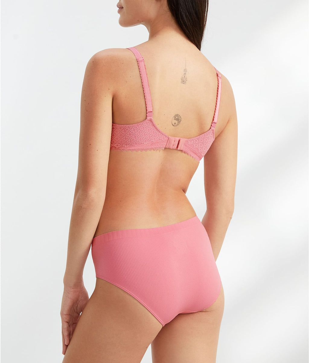 The Easy Everyday Seamless Hipster