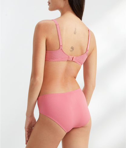 The Easy Everyday Seamless Hipster