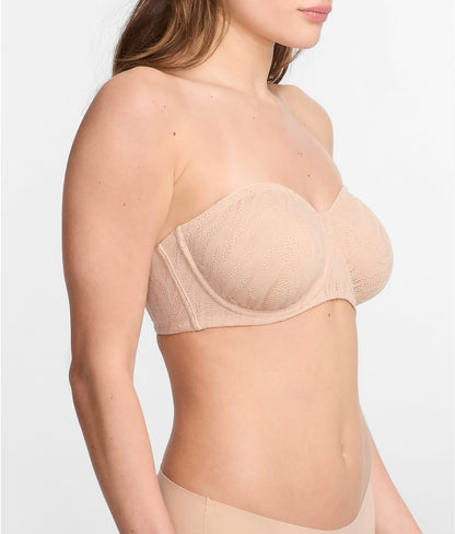 The Absolute Minimizer Strapless Bra