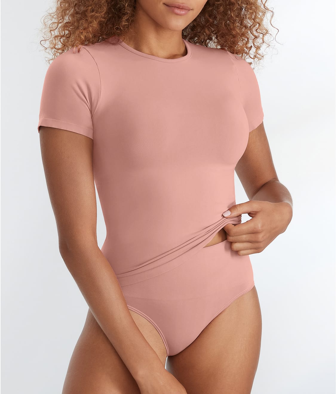 The Smoothing Seamless T-Shirt