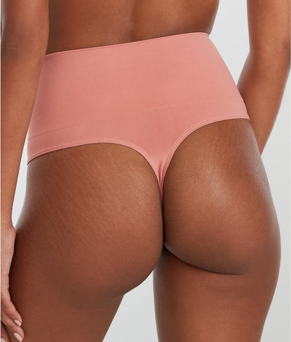 The Smoothing Seamless Thong
