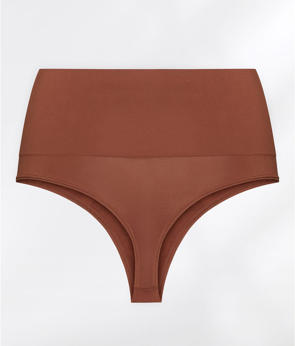 The Smoothing Seamless Thong