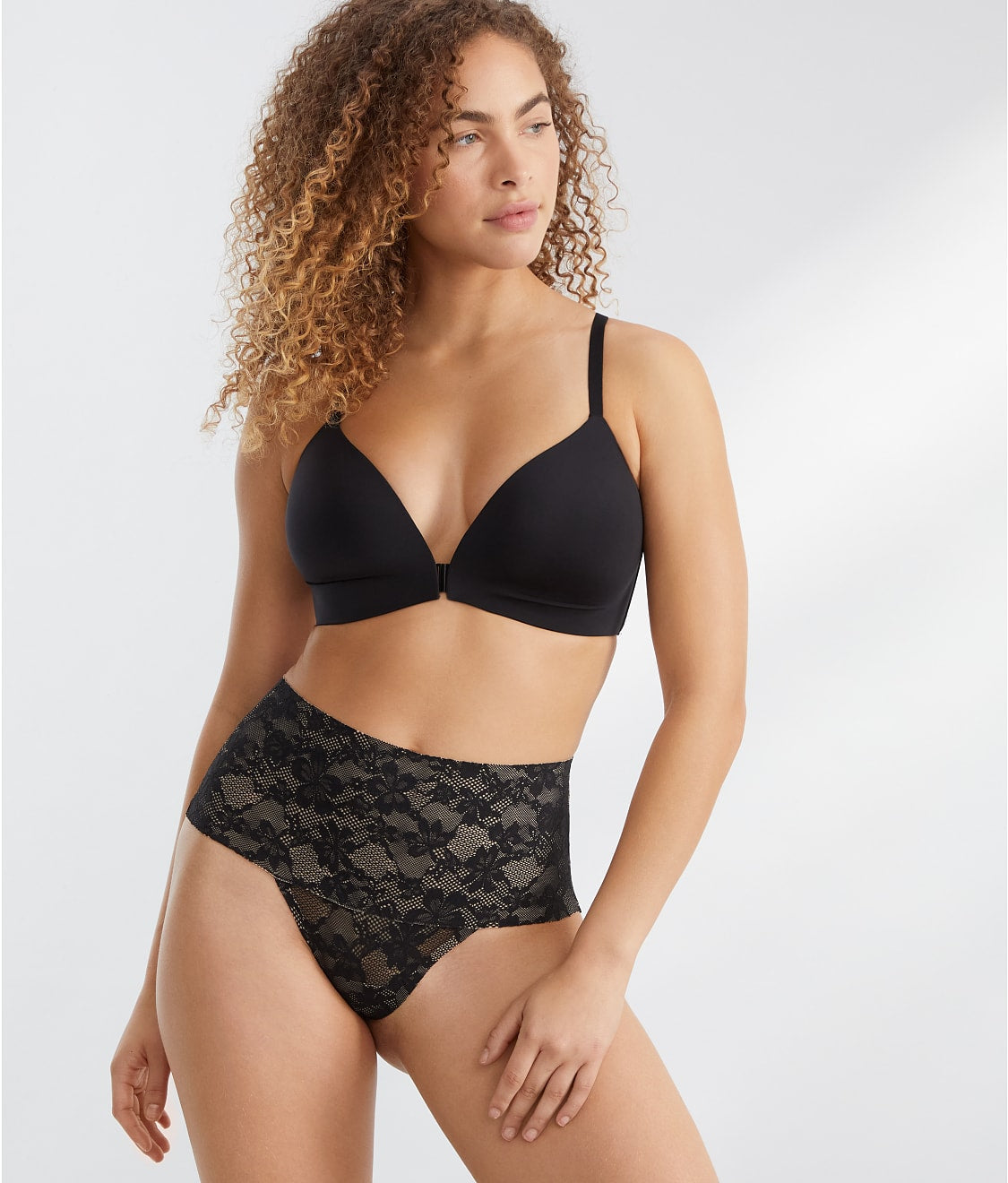The Absolute Shaping Lace Thong