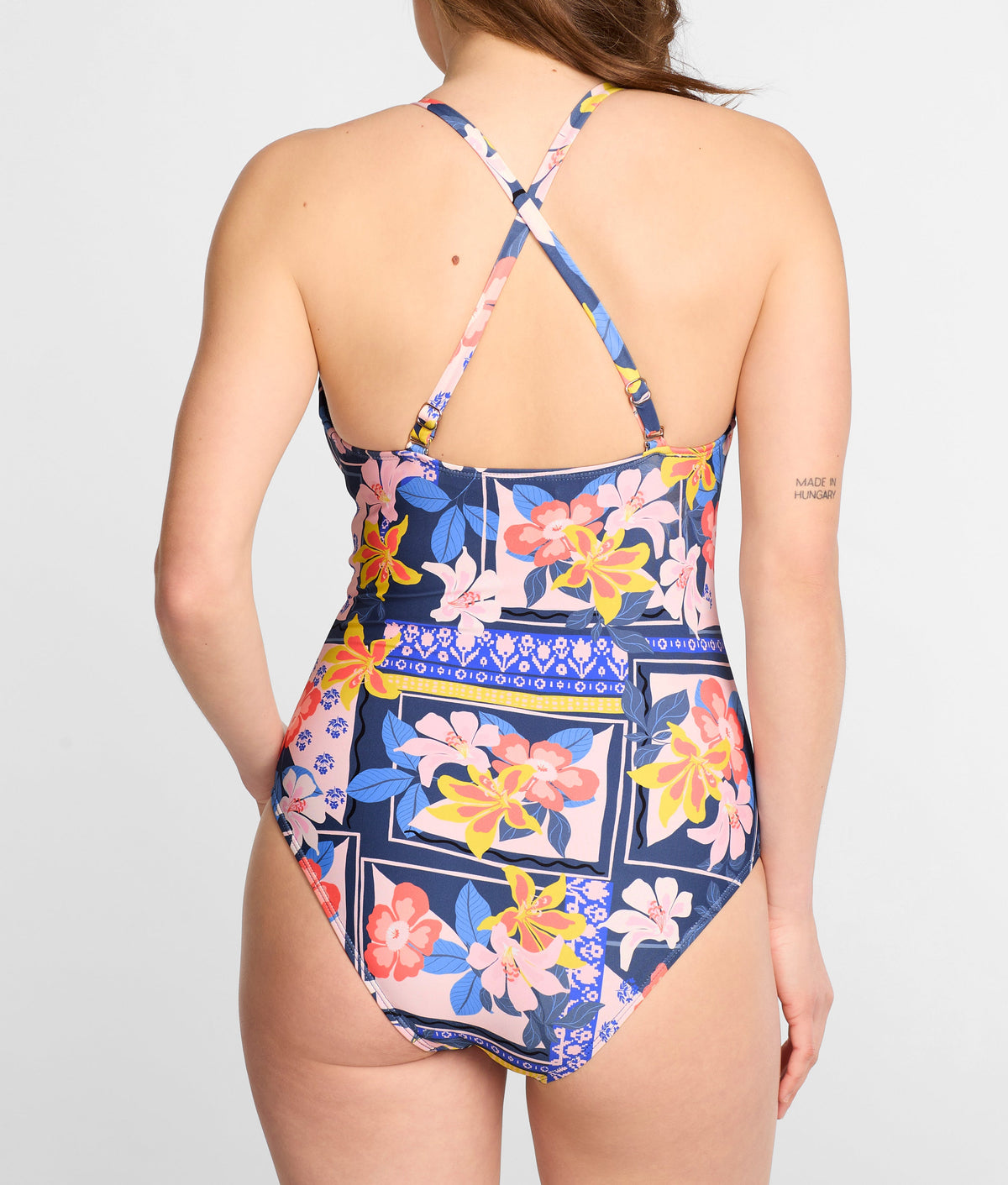 V Front Underwire One-Piece Swimsuit
