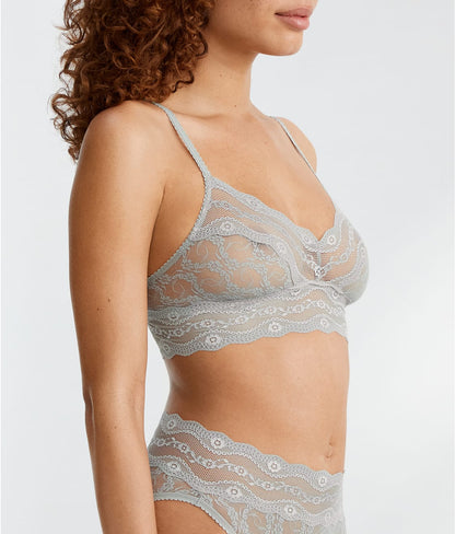 Lace Kiss Bralette