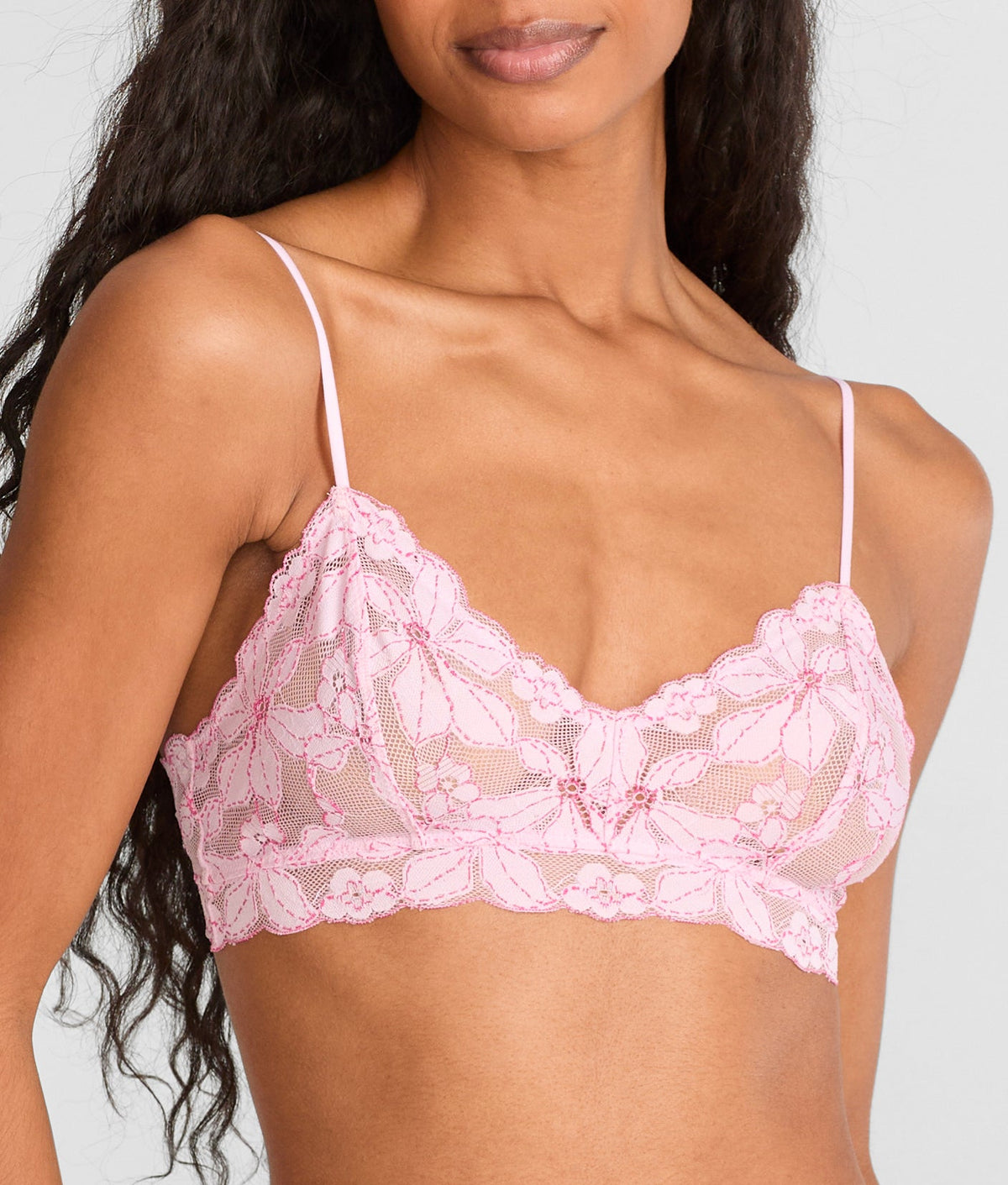 Feeling Famous Bralette