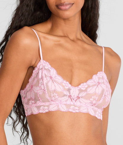 Feeling Famous Bralette