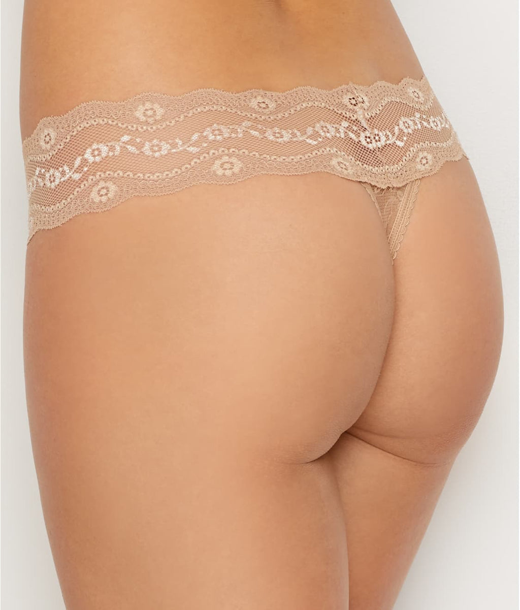 Lace Kiss Thong