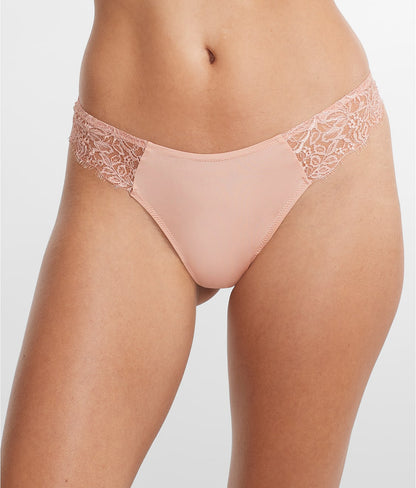 It's On Thong