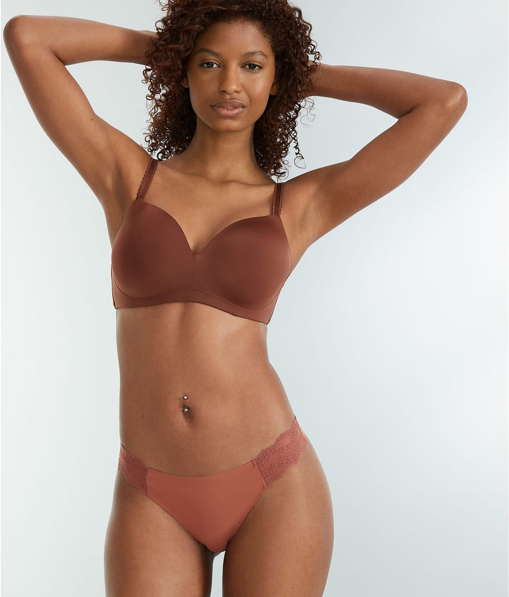 b.Barenecessities Thong