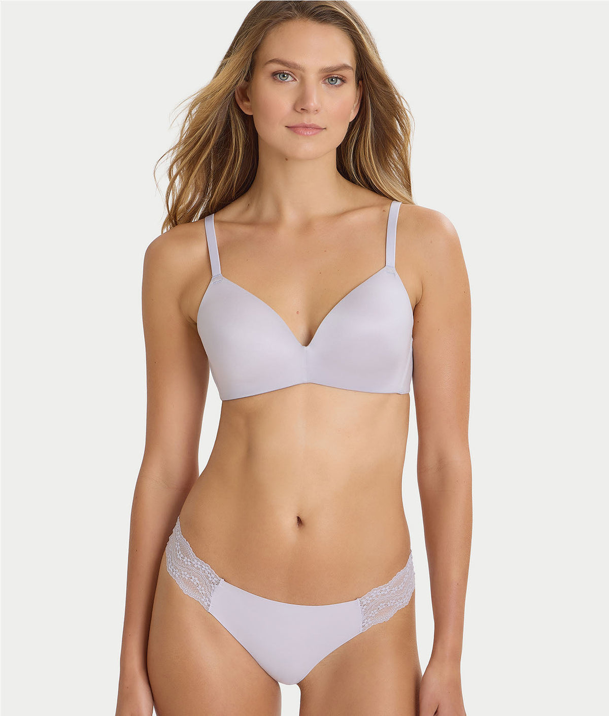 b.Barenecessities Thong