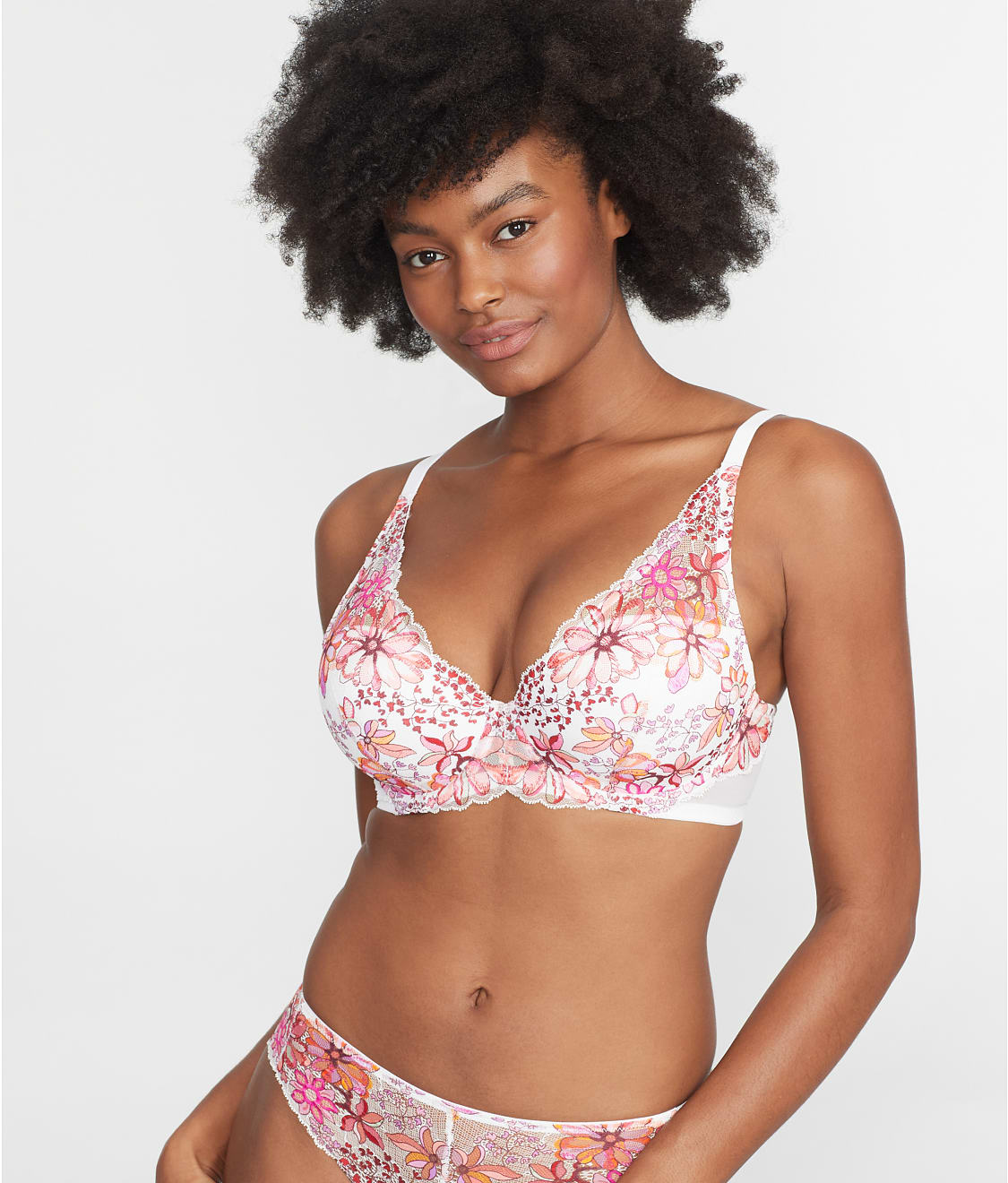 Lightly Lined Lace Plunge Bra