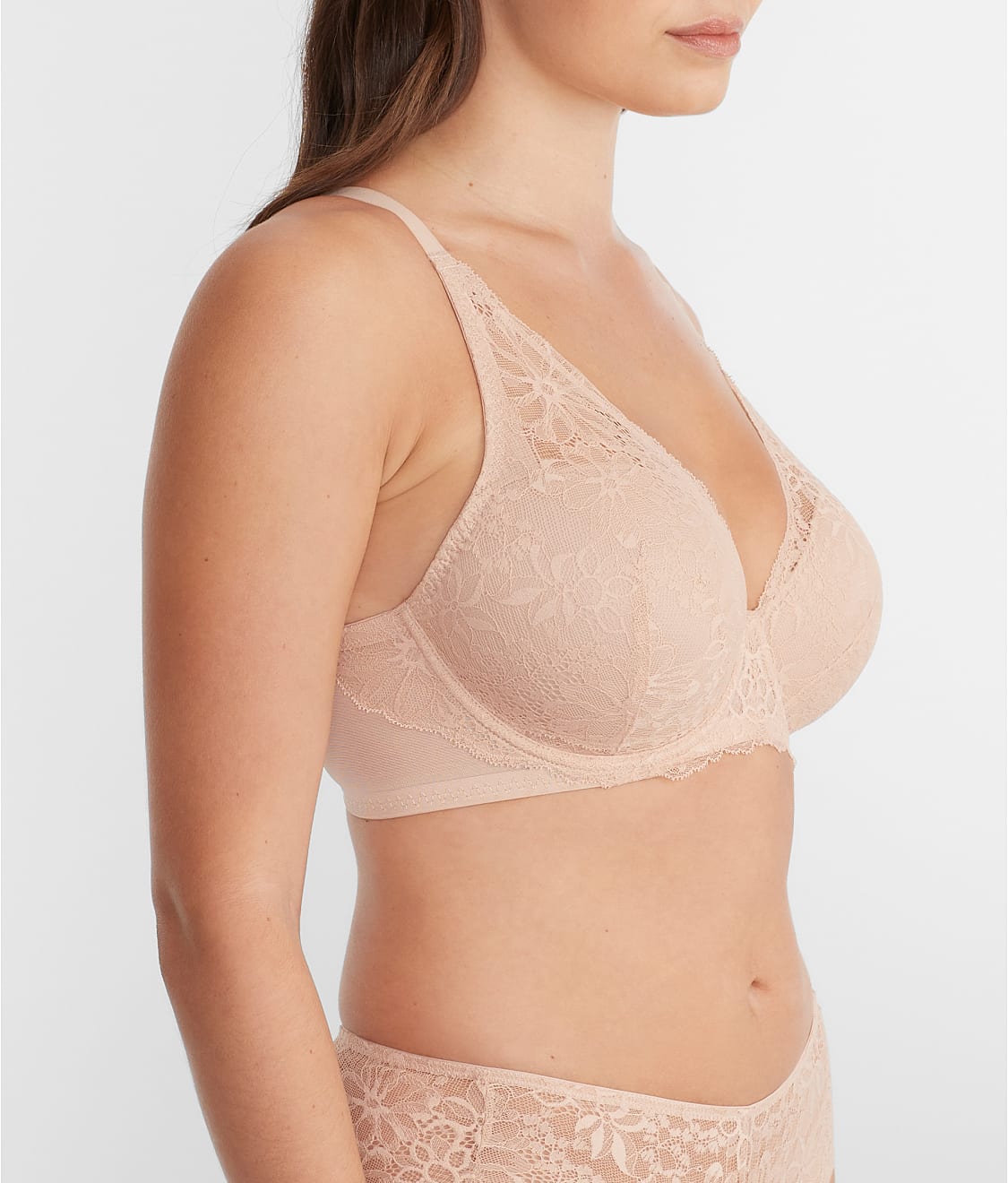 Lightly Lined Lace Plunge Bra
