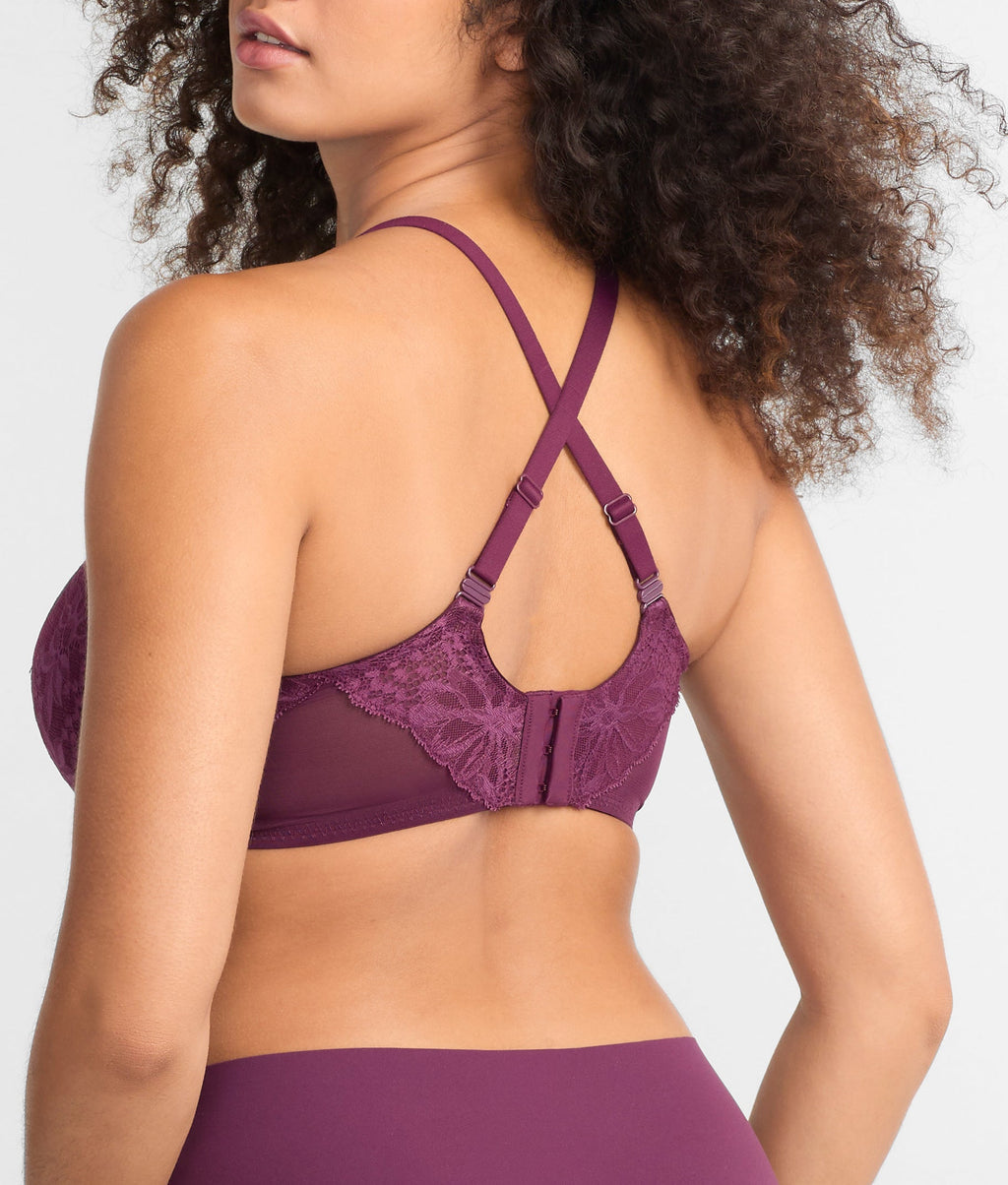 Lightly Lined Lace Plunge Bra